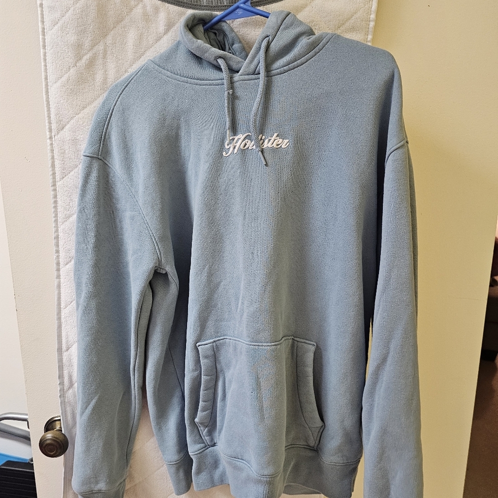 Hollister medium swearshirt